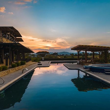 Hotel El Cielo En La Tierra Alcalá 외부 사진